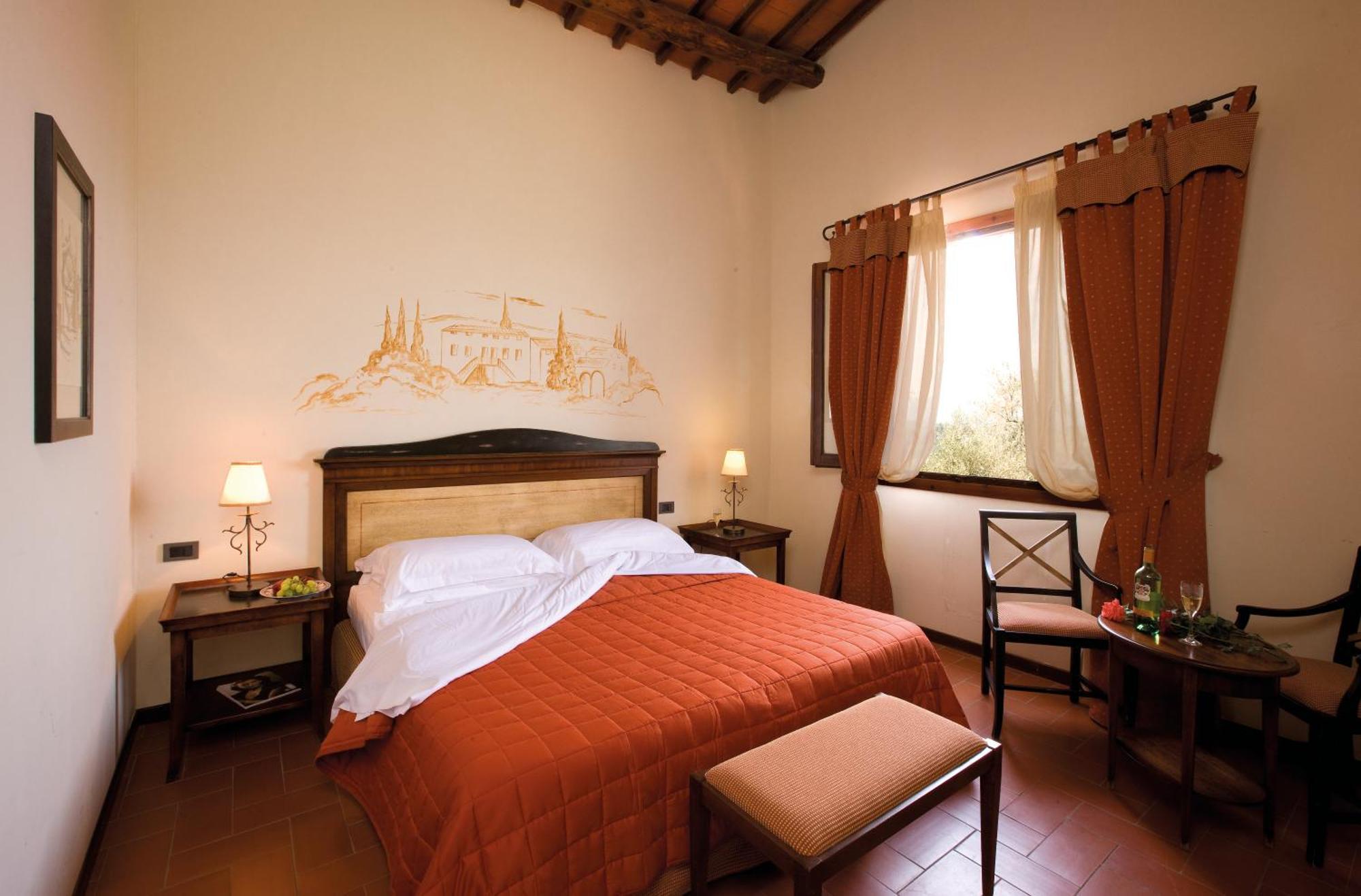 Agriturismo Antico Borgo Poggitazzi Лоро-Чьюффенна Номер фото