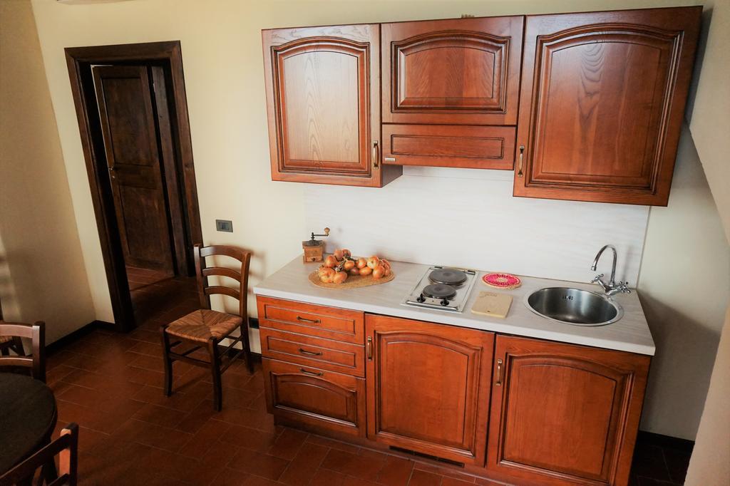 Agriturismo Antico Borgo Poggitazzi Лоро-Чьюффенна Екстер'єр фото