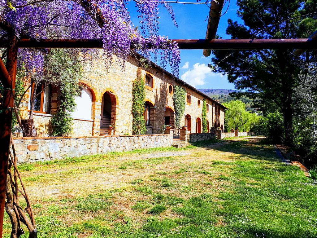 Agriturismo Antico Borgo Poggitazzi Лоро-Чьюффенна Екстер'єр фото