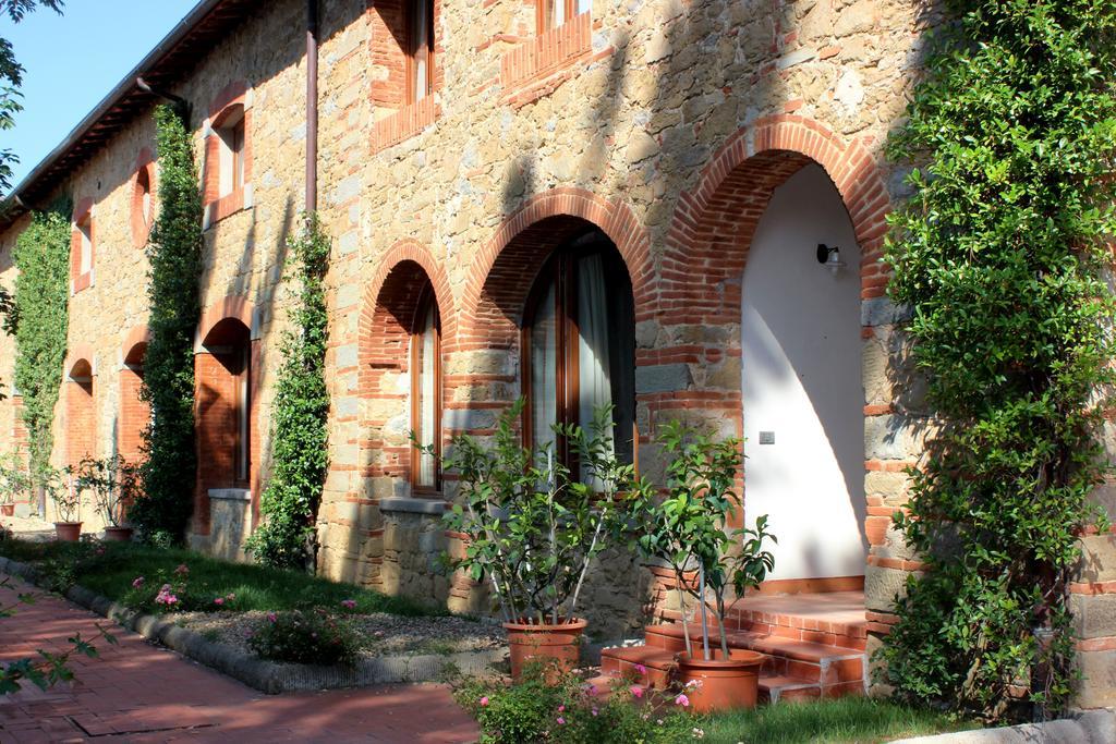 Agriturismo Antico Borgo Poggitazzi Лоро-Чьюффенна Екстер'єр фото