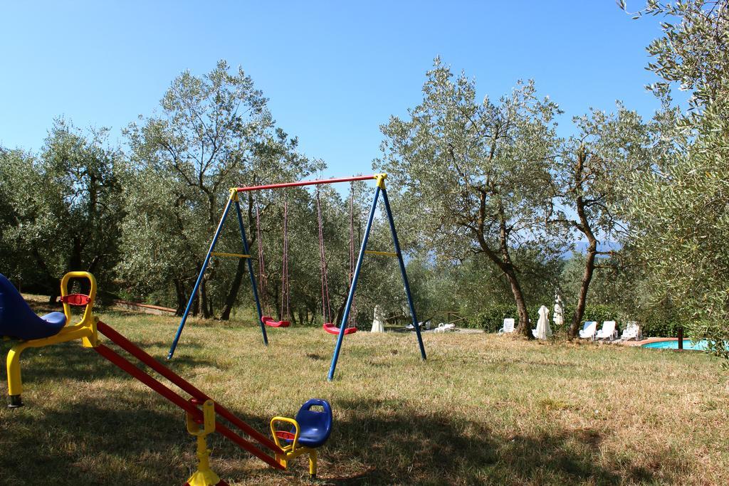 Agriturismo Antico Borgo Poggitazzi Лоро-Чьюффенна Екстер'єр фото