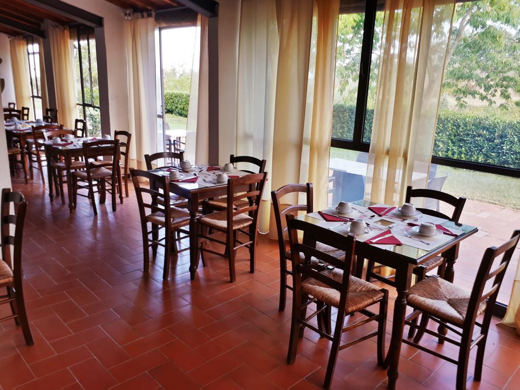 Agriturismo Antico Borgo Poggitazzi Лоро-Чьюффенна Екстер'єр фото