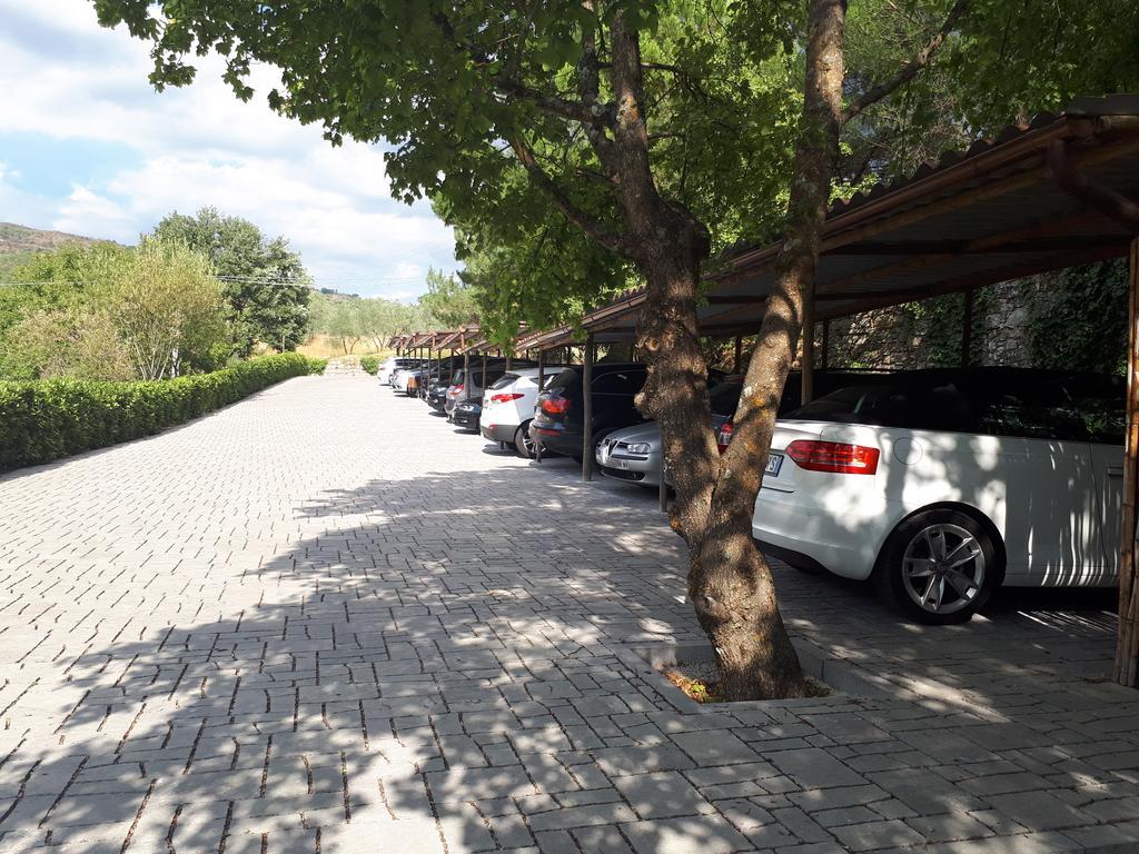 Agriturismo Antico Borgo Poggitazzi Лоро-Чьюффенна Екстер'єр фото